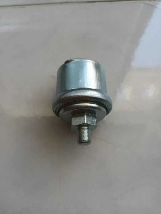 Датчик за налягане на масло за показващ уред, Oil pressure Sensor