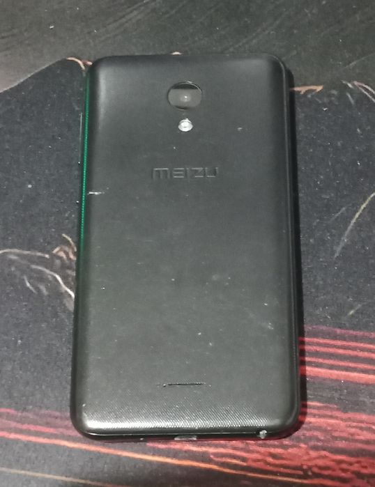 Продам смартфон Meizu (модель M2 mini ).