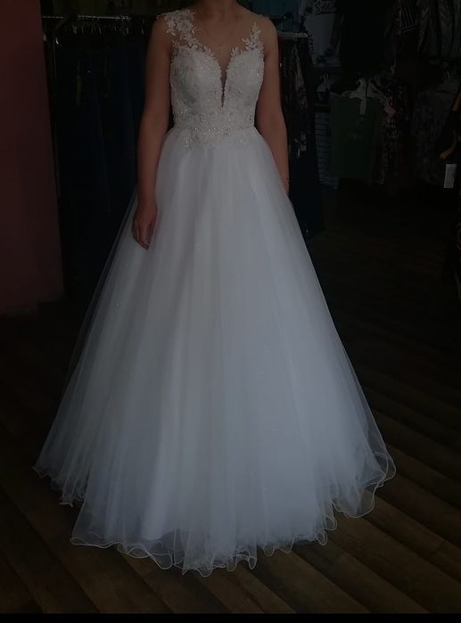 Vând rochie mireasă