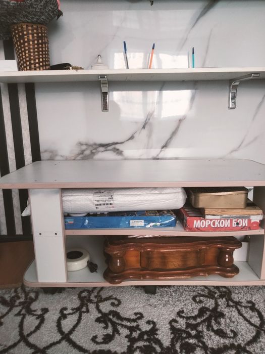 Журнальный столик