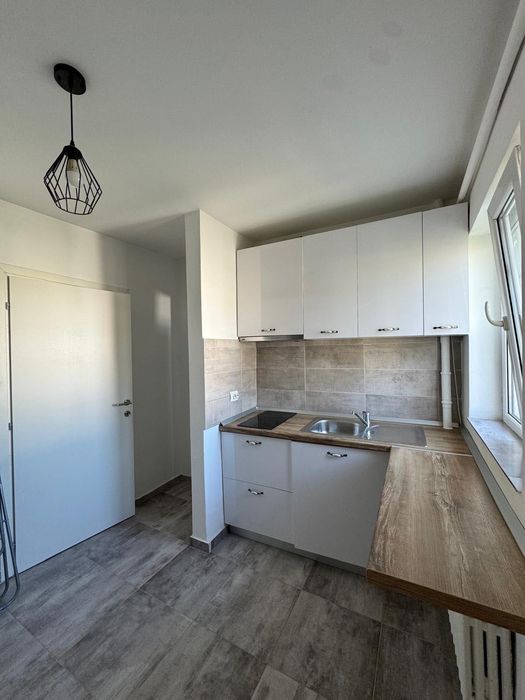 PF: Închiriez apartament cu o cameră in Cantemir/Podu ros - modern mobilat, AC