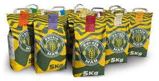 Servicii de editare grafica Etichete autocolante, pungi si saci furaje