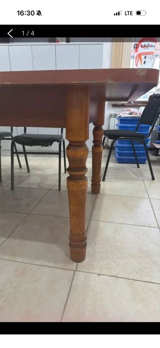 Срочно продаются столы большие