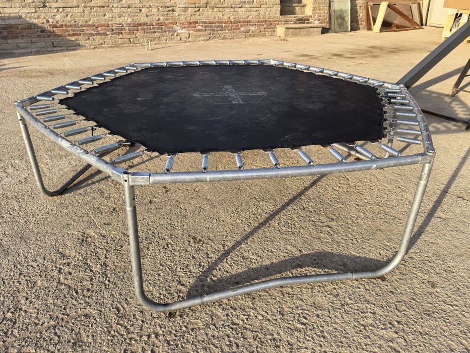 Батут 240см без предпазна мрежа