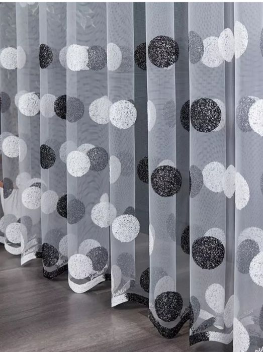 Новая красивая тюль в горошек