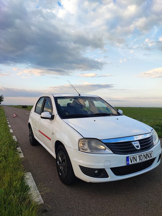 Logan 1.5 dCi an 2012