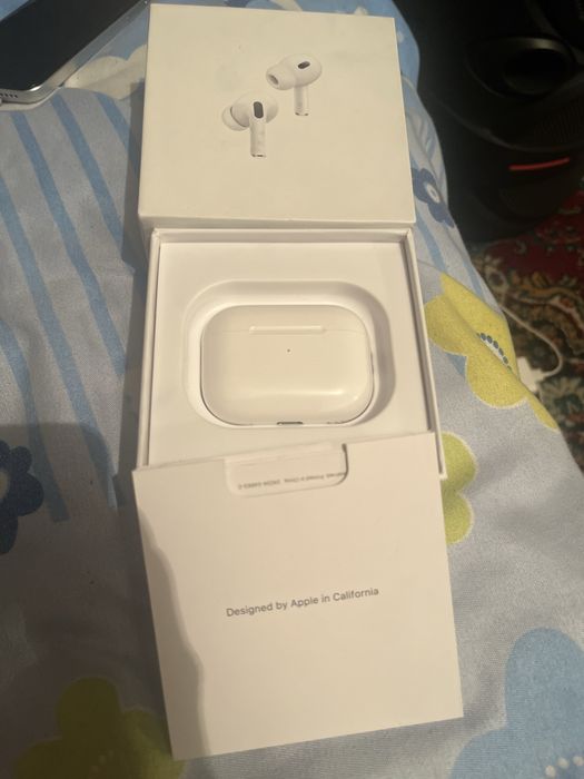 Научник Airpods pro