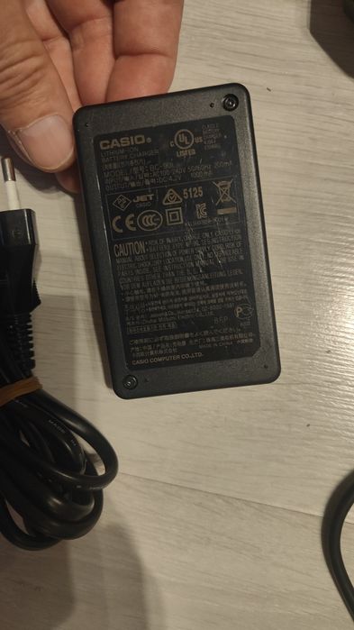 Incărcător acumulator Casio BC-90L camera foto -original