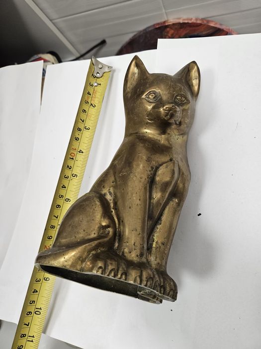 Pisica de bronz de 20 cm inaltime