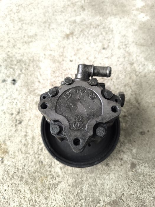 Хидравлична помпа Audi A6 C6 4F 3.0 TDI 233k.c.