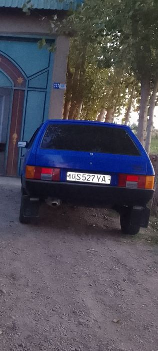 Avtomobil sotiladi2108 tez