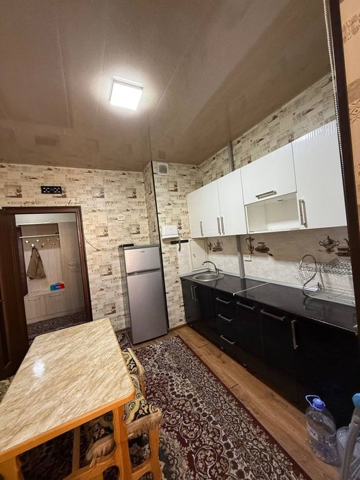 Аренда янги чоштепа метро 1 чи бекат 1×2 хона килинган