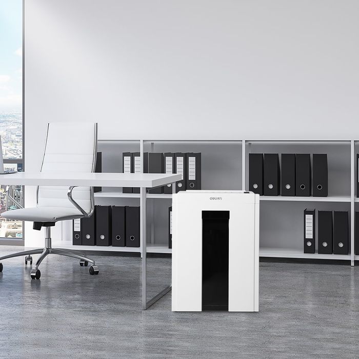 Уничтожитель бумаги Deli 9951 Перечисления есть