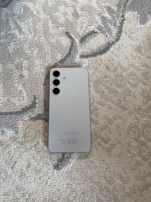 Самсунг s24 , 256gb