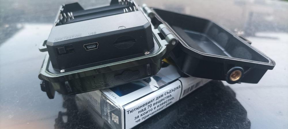 Продавам много малка ловна камера