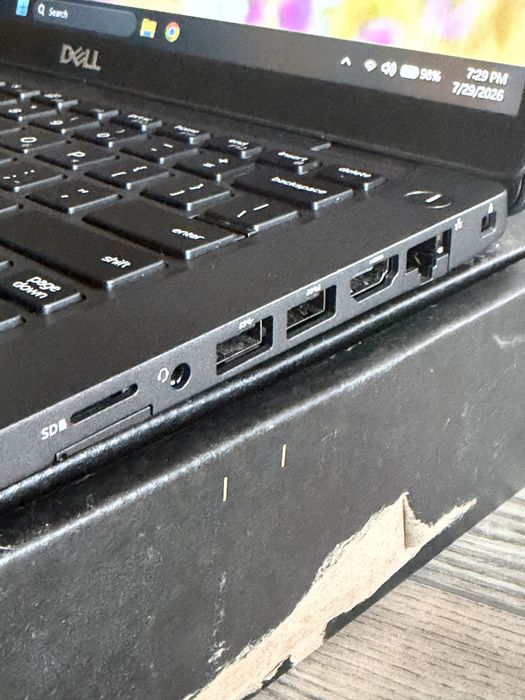 Laptop Dell Latitude 5400 | i7 Gen 8 | 16 GB RAM | 256 GB SSD | Impecabil