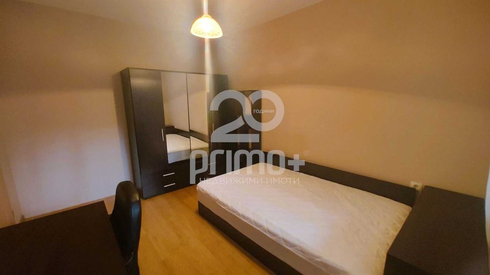 Продава се Тристаен апартамент в Велико Търново, Център - 78 кв.м за 837 €/кв.м - Снимка #8