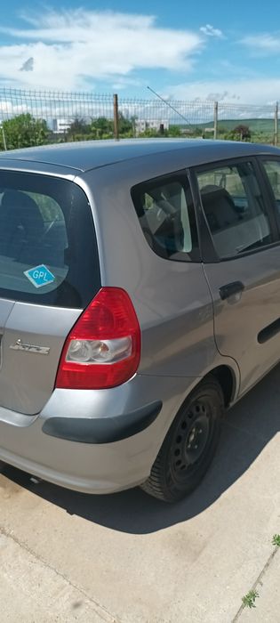 Honda jazz 2004 euro 4 avariata