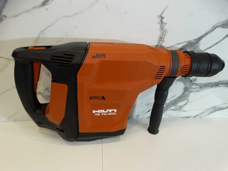 Резервиран - НОВО - Hilti TE 70 ATC / AVR - Мощна ударо пробивна машина