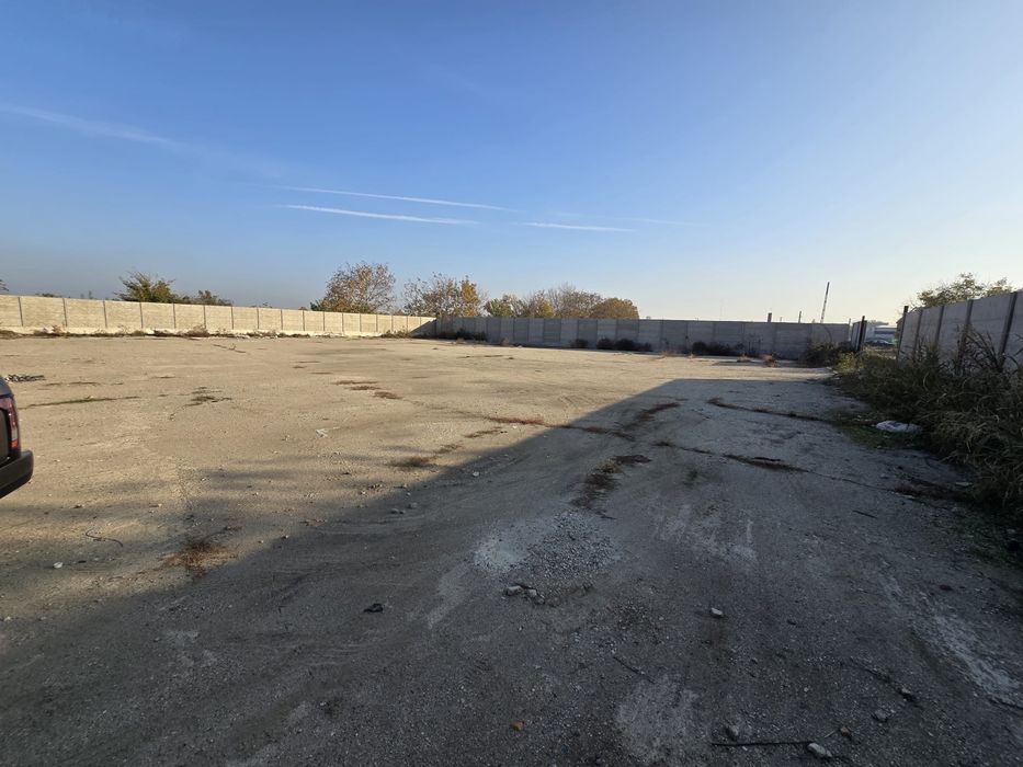 Teren intravilan industrial platforma betonata strada Eftimie Murgu
