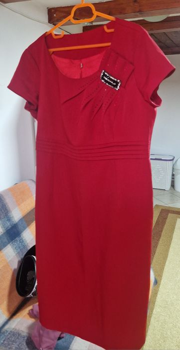 Trei rochițe purtate o singura dată