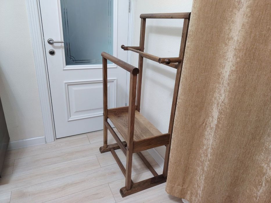 Персональная вешалка для одежды ручной работы