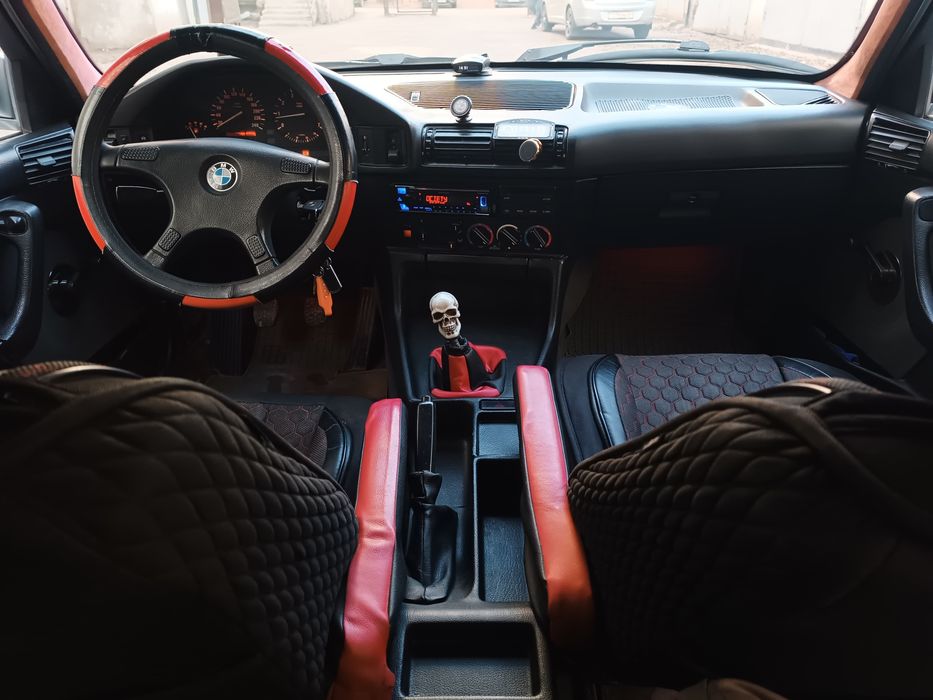 БМВ е34 продам BMW E34