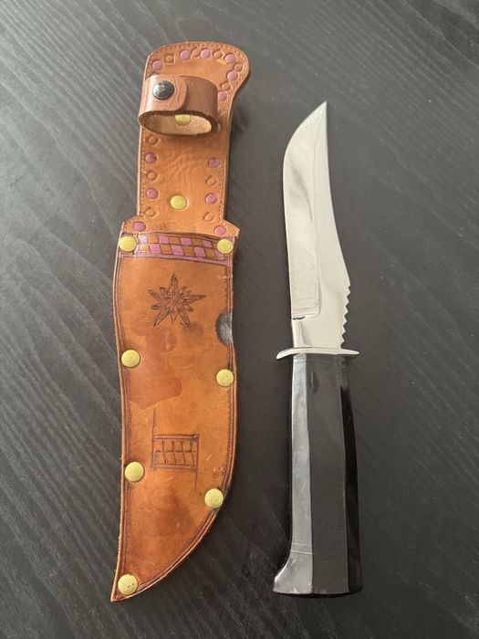 Лот ловни ножове и Opinel, Gerber Bear Grylls + подарък кожен портфейл