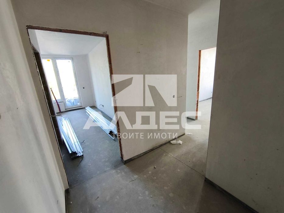 Продава се Двустаен апартамент в София, Банишора - 107 кв.м за 1278 €/кв.м - Снимка #13