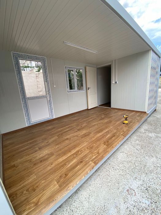 Vand containere modulare tip birou 6 x 2.40m