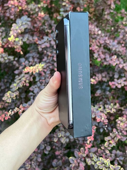 Samsung S23 plyus 256