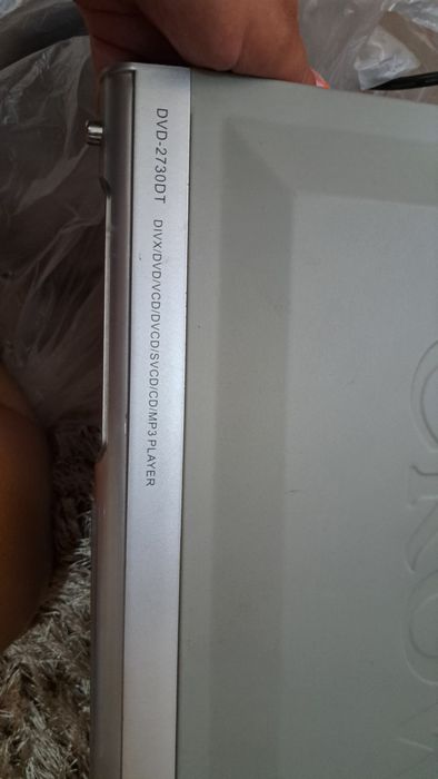 Субуфер с колони+ DVD