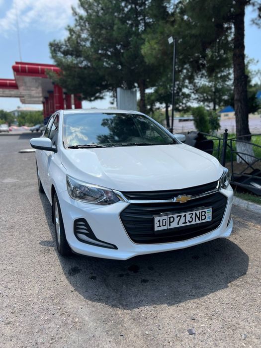 Chevrolet Onix 2024