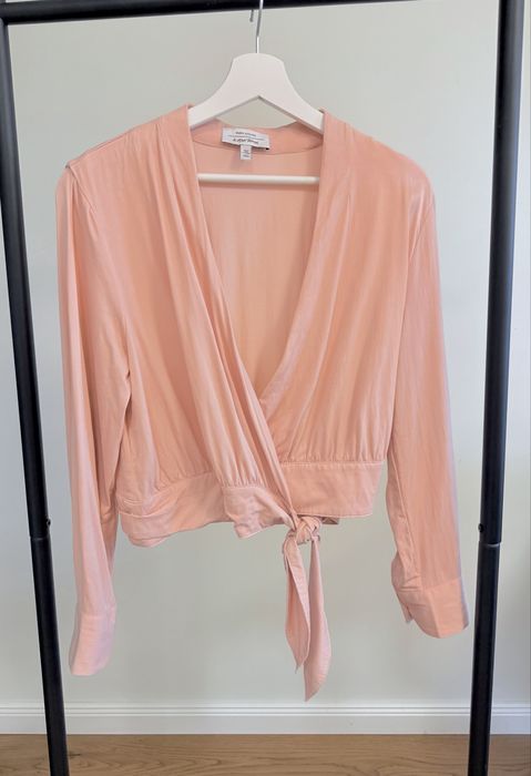 &Other stories топ с връзки