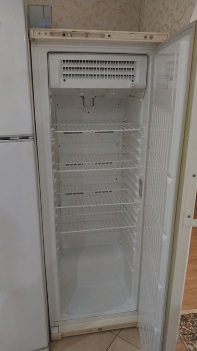 Продам 2холодильника