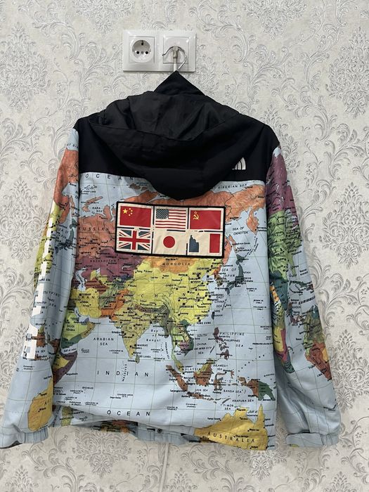 Ветровка The North Face × Supreme