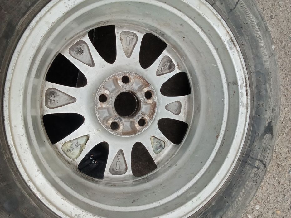 Продам Диски Тойота 16