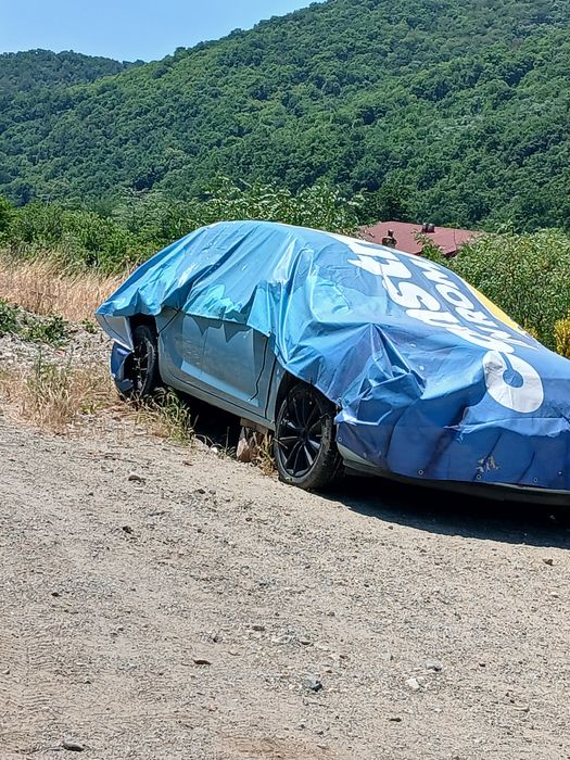 Opel astra j,,avariat,2010