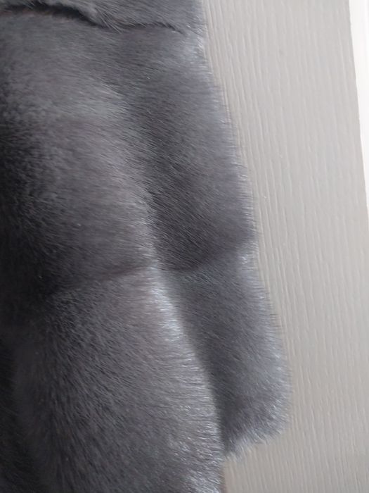 Продам норковую шубу..