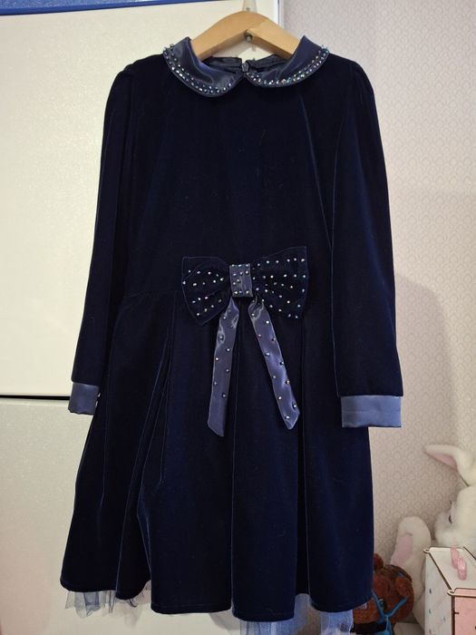 Платье на девочку.