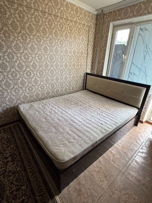 Диван сатылады срочно