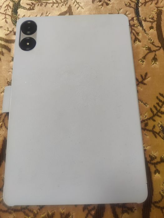 Продам планшет Редми Пад Про