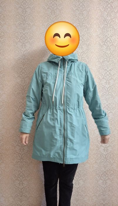 Продам легкую куртку