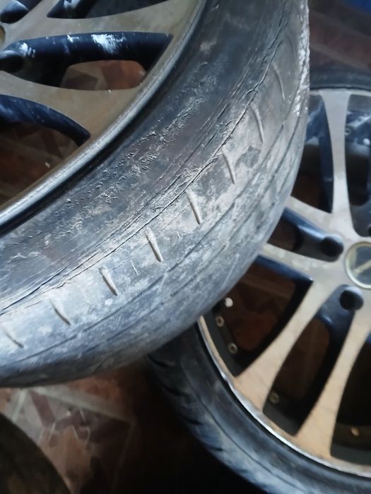 Продам Рельсы  Р17 на лете