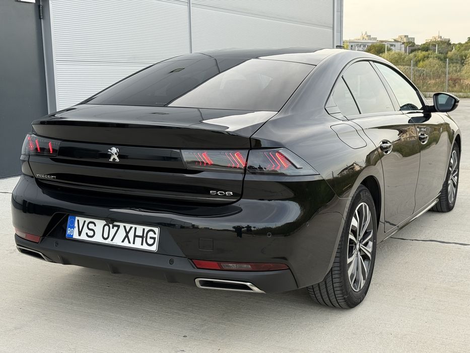Peugeot 508 / 1.5 BlueHDI / automat(EAT8) / Line Assist / Full Led