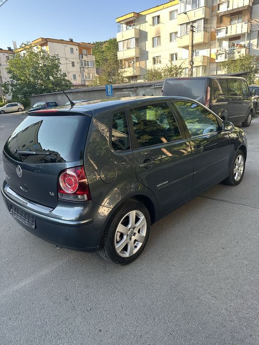 VOLKSWAGEN Polo 2009 — imagine 3