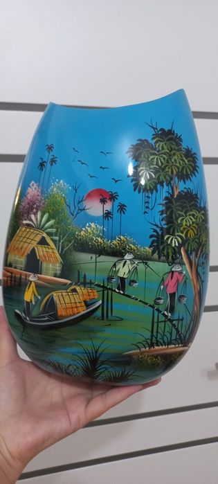 Ваза декоративная