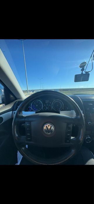 VW Touareg 3.0 TDI,automat, piele, navi, incalzire scaune