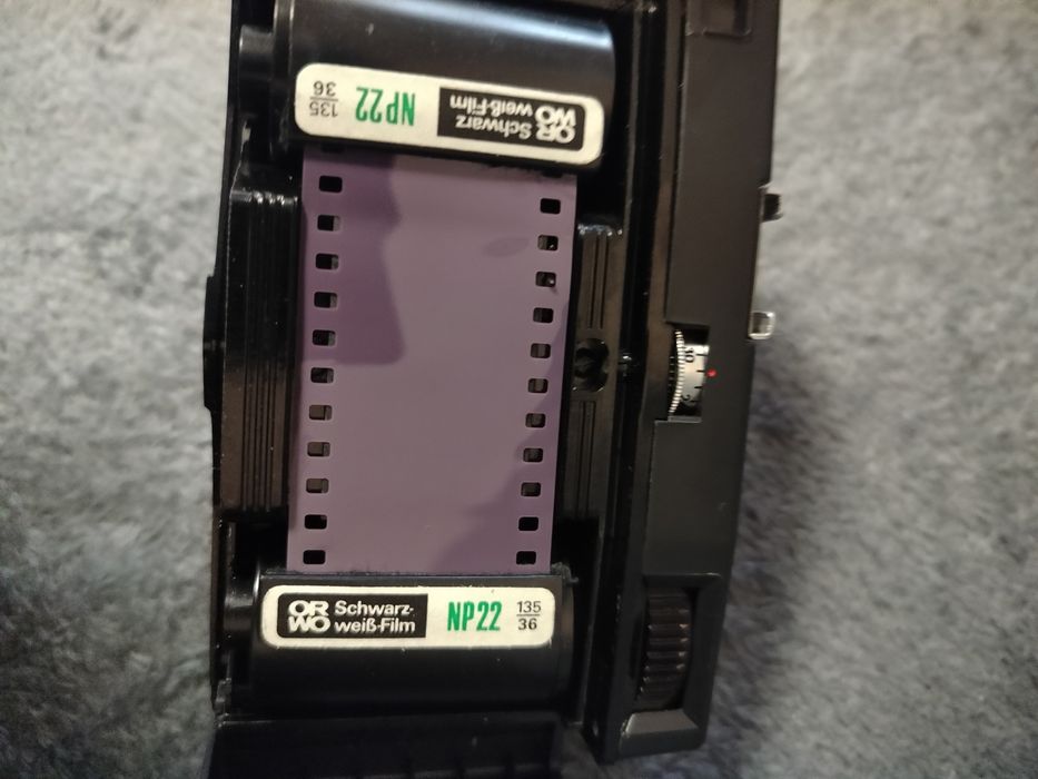 Продавам фотоапарат" СМЕНА 8М"-10евро