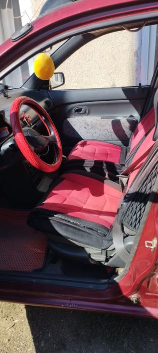 Мазда 121 об 1,4